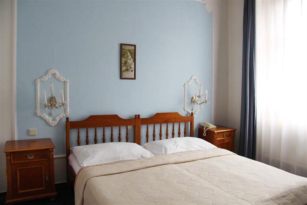 Vysehrad Hotel